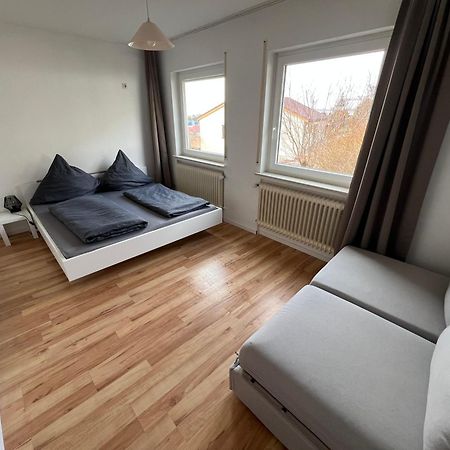 Reiheneckhaus Mit Garten Und Terasse Tettnang Esterno foto