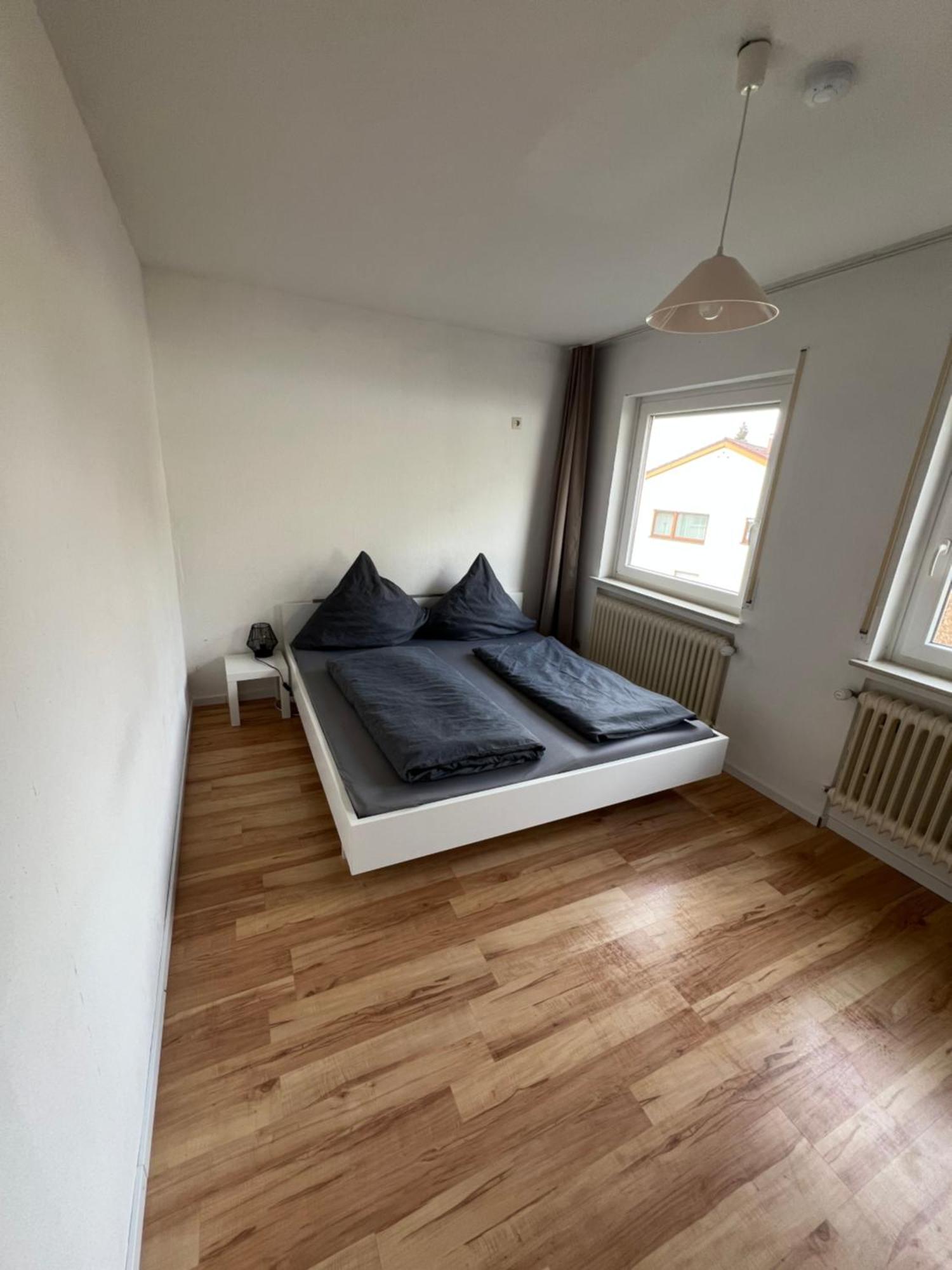 Reiheneckhaus Mit Garten Und Terasse Tettnang Esterno foto